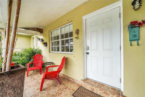 9010 NW 3rd Ave, El Portal, FL 33150, Sold 04/09/25