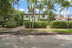 435 W 43rd St, Miami Beach, FL 33140, Sold 02/25/25