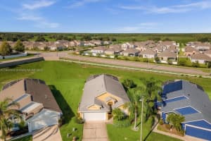 478 Tivoli Cir, Davenport, FL 33837, Sold 02/21/25
