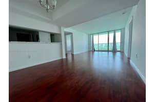 650 West Ave 2509 Miami Beach, FL 33139 - Off Market