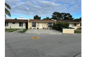 2207 SW 100th Ct, Miami, FL 33165, Sold 05/16/25