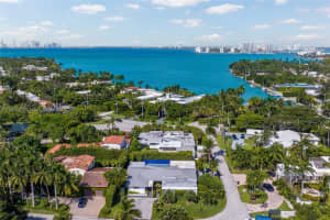6420 Pinetree Drive Cir, Miami Beach