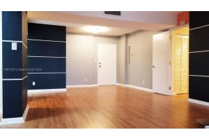 1900 Diana Dr # 3E, Hallandale Beach, FL 33009, - MLS#A11697253