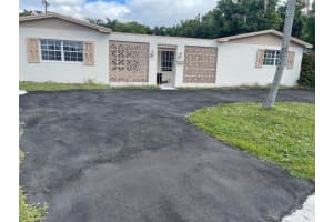 531 SW 70th Terrace, Pembroke Pines, FL 33023, Sold 03/21/25