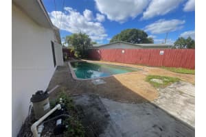 531 SW 70th Terrace, Pembroke Pines, FL 33023, Sold 03/21/25