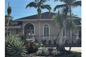 8244 SW 177th Terrace, Palmetto Bay, FL 33157, Sold 02/27/25