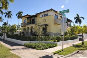 956 Hollywood Blvd, Hollywood, FL 33019, Sold 06/02/25