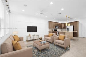 4005 Cascada Cir, Hollywood, FL 33024, Sold 06/30/25