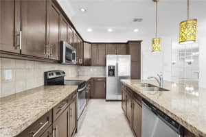 4005 Cascada Cir, Hollywood, FL 33024, Sold 06/30/25
