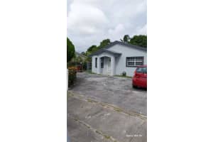 553 E 61st St, Hialeah, FL 33013, Sold 01/31/25