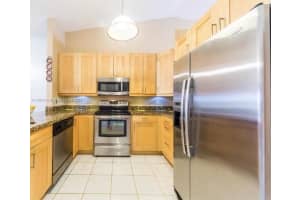 10345 NW 127th St, Hialeah Gardens, FL 33018, Sold 01/06/25