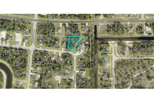 439 Broadmoor St Lehigh Acres, FL 33974 - MLS#A11697494