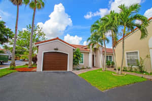 1233 NW 126th Ave, Sunrise, FL 33323, Sold 11/25/24