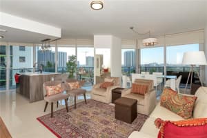 488 Ne 18th St 1700, Miami