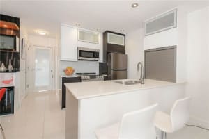 815 SW 11th Ave, Hallandale Beach, FL 33009, Sold 03/31/25