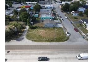 640 Nw 49th St Miami, FL 33127 Sold 12/19/24