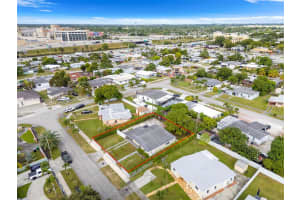 11461 SW 41st Terrace, Miami, FL 33165, Sold 02/13/25