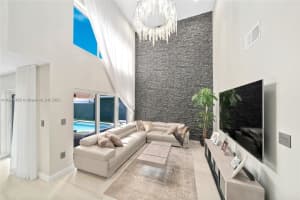 1040 Satinleaf St, Hollywood, FL 33019, Sold 01/13/25
