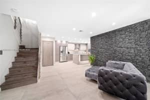 1040 Satinleaf St, Hollywood, FL 33019, Sold 01/13/25