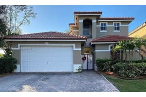 9030 SW 162nd St, Palmetto Bay, FL 33157, Sold 05/21/25