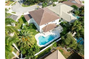 946 Greenwood Rd, Weston, FL 33327, Sold 06/05/25