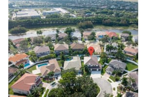 946 Greenwood Rd, Weston, FL 33327, Sold 06/05/25