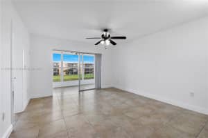8590 Sunrise Lakes Blvd, Sunrise, FL 33322, Sold 03/21/25