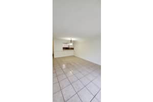 7000 NW 186th St Apt 4-114, Hialeah, FL 33015, Sold 08/29/25