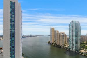 300 S Biscayne Blvd t 2212, Miami, FL 33131, Sold 05/27/25