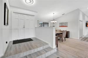 710 Bluebird Ln, Plantation, FL 33324, Sold 01/27/25