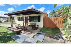 740 N 71st Ave, Hollywood, FL 33024, Sold 02/07/25