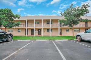 8527 Old Country Manor, Davie, FL 33328, Sold 02/10/25