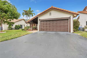 1600 Riverwood Ln, Coral Springs, FL 33071, Sold 03/19/25