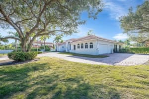 7260 SW 100th St, Miami, FL 33156, Sold 07/08/25
