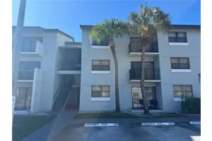 7135 Nw 179th St 209, Hialeah