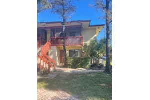 2062 Nw 43rd Ter 2, Lauderhill