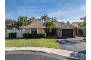 720 Shiloh Terrace, Davie, FL 33325, Sold 12/24/24