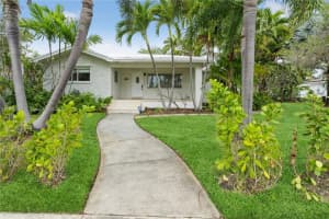 819 Hollywood Blvd, Hollywood, FL 33019, Sold 04/01/25