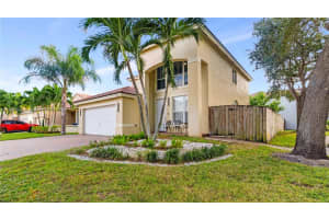 7696 NW 19th St, Pembroke Pines, FL 33024, Sold 01/16/25