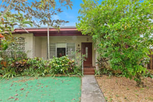 188 Cherokee St, Miami Springs, FL 33166, Sold 02/25/25
