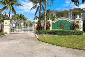 2660 NE 8th Ave, Wilton Manors, FL 33334, Sold 03/03/25