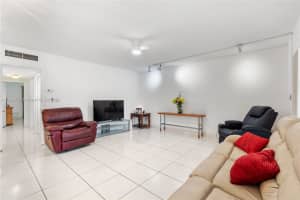 16992 SW 112th Ct, Miami, FL 33157, Sold 01/15/25
