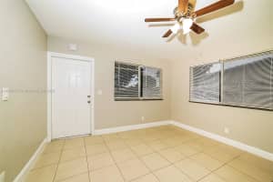 450 SW 28th Way, Fort Lauderdale, FL 33312, Sold 05/08/25