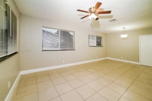 450 SW 28th Way, Fort Lauderdale, FL 33312, Sold 05/08/25