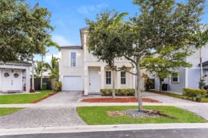 2954 NE 1st Dr, Homestead, FL 33033, Sold 04/29/25