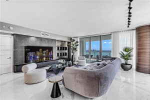 Jade at Brickell Bay, 1331 Brickell Bay Dr, Miami, FL 33131, Sold 01/24/25