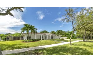 14830 SW 87th Ave, Palmetto Bay, FL 33176, Sold 01/10/25