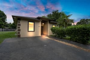 810 NW 141st St, Miami, FL 33168, Sold 02/03/25