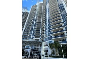 400 Alton Rd, Miami Beach, FL 33139, Sold 08/11/25