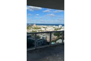 400 Alton Rd, Miami Beach, FL 33139, Sold 08/11/25